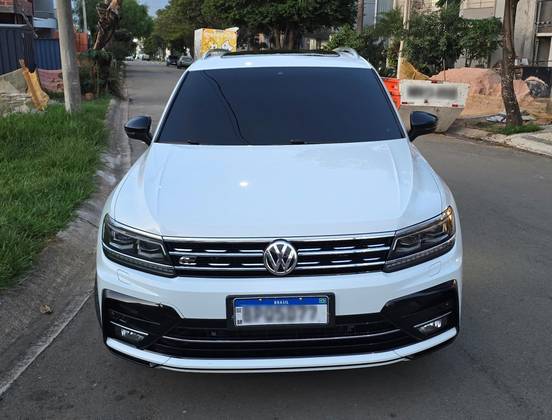 VOLKSWAGEN TIGUAN 2.0 350 TSI GASOLINA ALLSPACE R-LINE 4MOTION DSG VOLKSWAGEN TIGUAN 2.0 350 TSI GASOLINA ALLSPACE R-LINE 4MOTION DSG